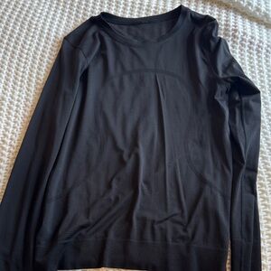 Lululemon Relaxed Swiftly Tech Long Sleeve